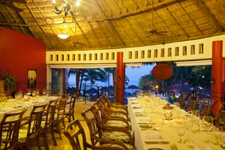 Ribs & More Restaurant - Grand Palladium Vallarta Resort & Spa Ribs & More Restaurant - Grand Palladium Vallarta Resort & Spa